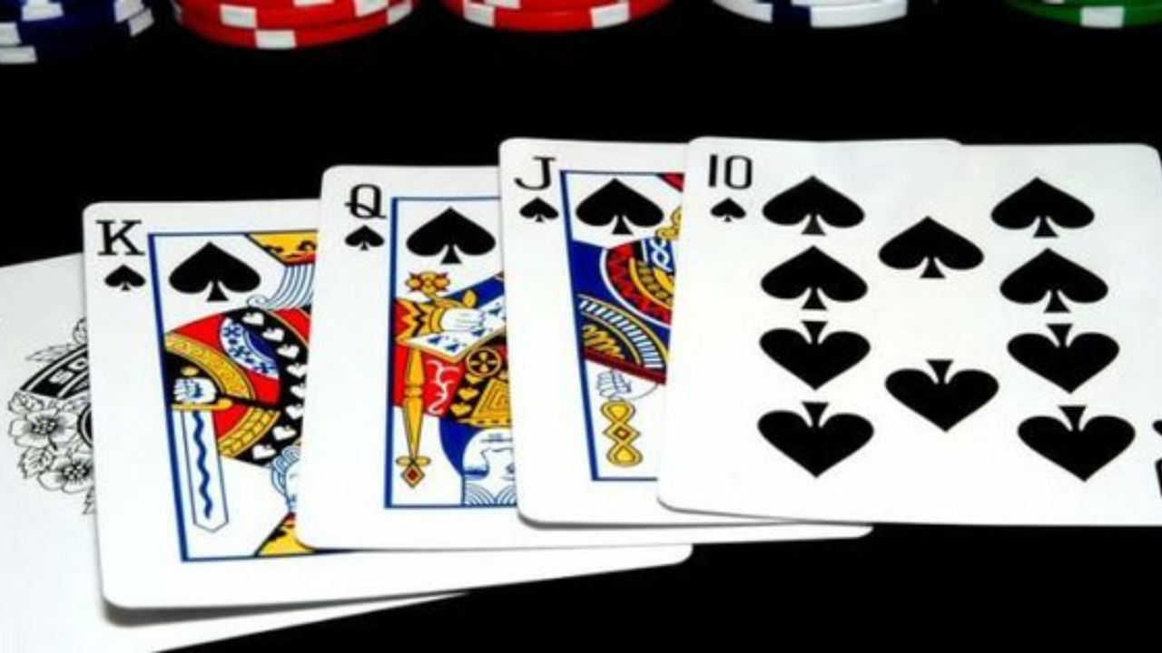 Best Poker Uang Asli Agent Get Ease in Playing Bets